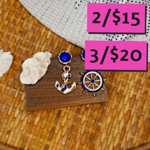2/$15 NWT fashion anchor and wheel earrings